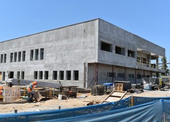 Diputado Díaz denuncia posible fracaso en construcción del Hospital San José de Casablanca
