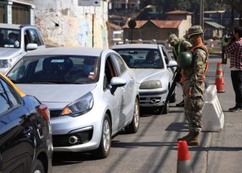 Aumentan fiscalizaciones en zonas altas de Valparaíso durante cuarentena