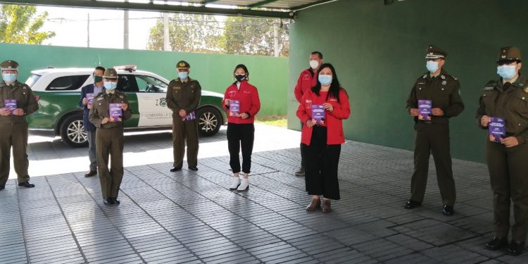 En la provincia de Quillota buscan reforzar los diversos canales de orientación y ayuda frente a episodios de violencia contra la mujer