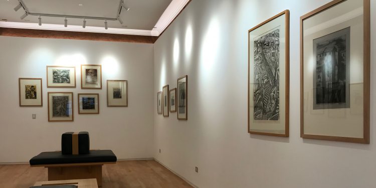 Adultos mayores serán capacitados como guías del Museo Universitario del Grabado de la UPLA