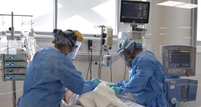 COVID-19: preocupa cantidad de menores de 39 años hospitalizados