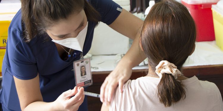 San Felipe: desde el 3 de mayo vacunatorios contra el COVID-19 e influenza se trasladan al Fortín Prat