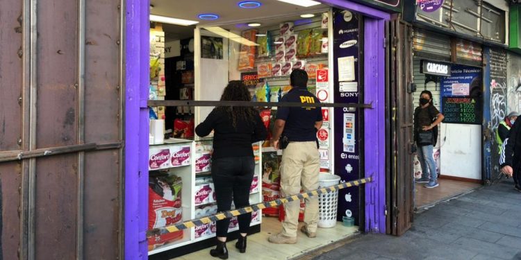 Valparaíso: PDI y Dirección del Trabajo fiscalizaron comercio no esencial