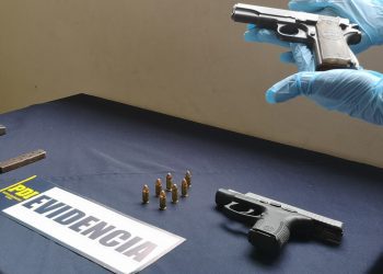 Dos sujetos son detenidos en Valparaíso por porte ilegal de arma de fuego y municiones