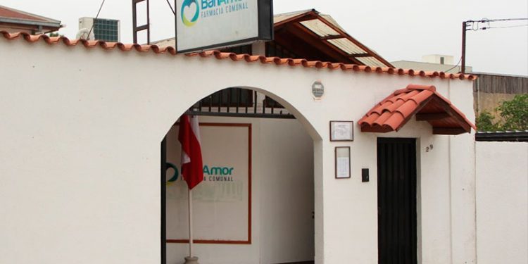 Novedoso consultor de stock y precios online es habilitado en la Farmacia Comunal Banamor de Quillota