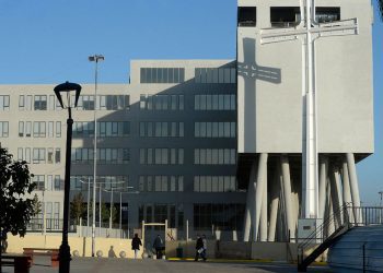 Villa Alemana: candidato a alcalde Heinrich Wittig llama a José Sabat a asumir su responsabilidad en medio de investigación por presunto fraude al fisco y malversación de fondos públicos en el municipio