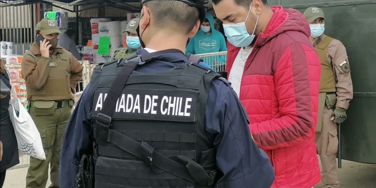 Autoridades fiscalizan funcionamiento de feria El Belloto de Quilpué