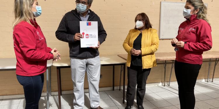 Histórica Junta de Vecinos de Valparaíso al fin recibió el título de dominio de su sede