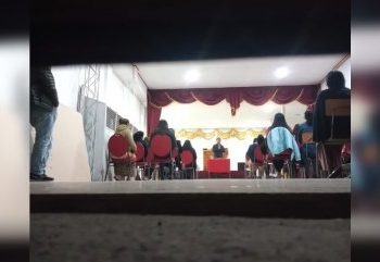 Detienen a 15 personas que participaban en culto religioso en pleno toque de queda y sin respetar aforo
