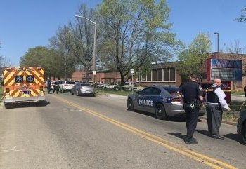 Estados Unidos: reportan un fallecido y un herido en tiroteo en escuela secundaria en Tennessee