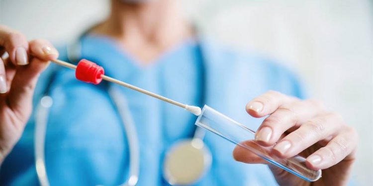 Senadora Allende enfatiza que la falta de trazabilidad es el principal problema que enfrenta la Región de Valparaíso hoy en torno al manejo de la pandemia