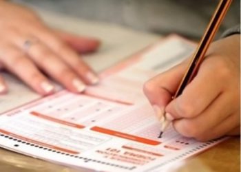 Ensayo Nacional PDT 2021 de Santo Tomás para apoyar a estudiantes de enseñanza media estará disponible desde el lunes