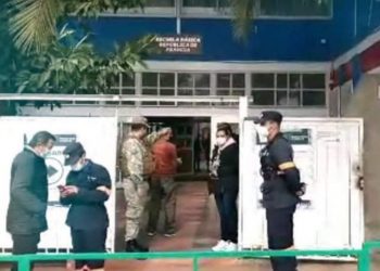 En Quintero vocal era contacto estrecho por COVID-19 y mesa debió cerrar