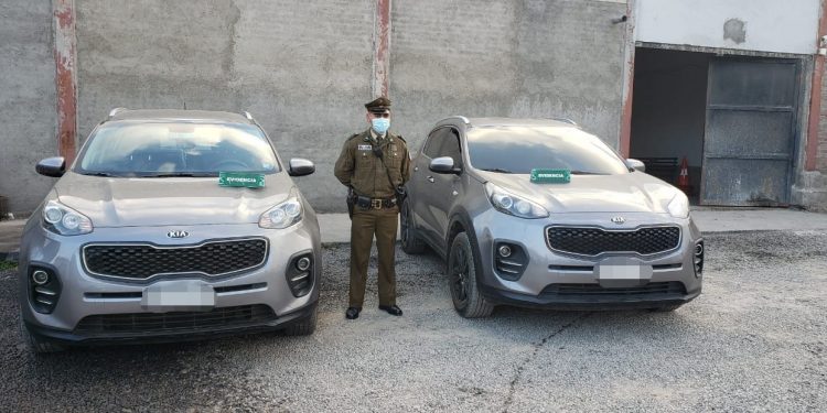 San Felipe: dos sujetos son detenidos tras recuperar auto y patentes robadas