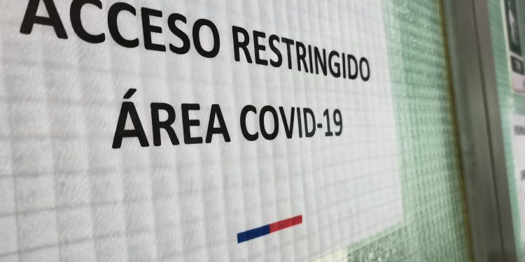 Enfermero de primera línea advierte que Pase de Movilidad «es un descriterio”