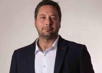 Viña del Mar: candidato a concejal Rodrigo Kaplan plantea estrategia para revitalizar el turismo