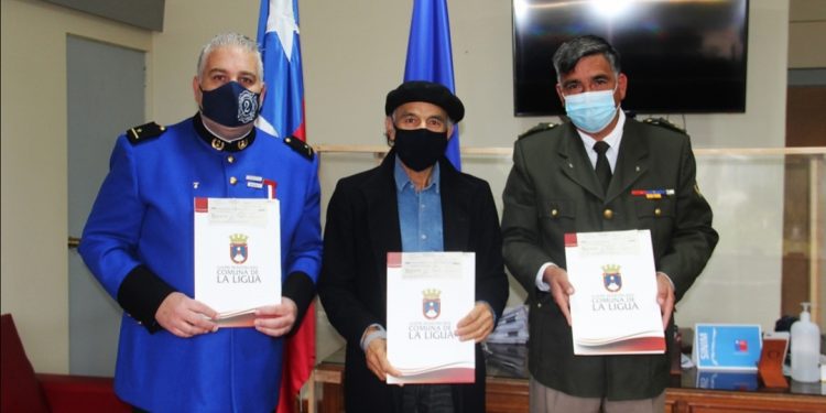 Bomberos de La Ligua recibe subvenciones del Concejo Municipal por 14 millones de pesos