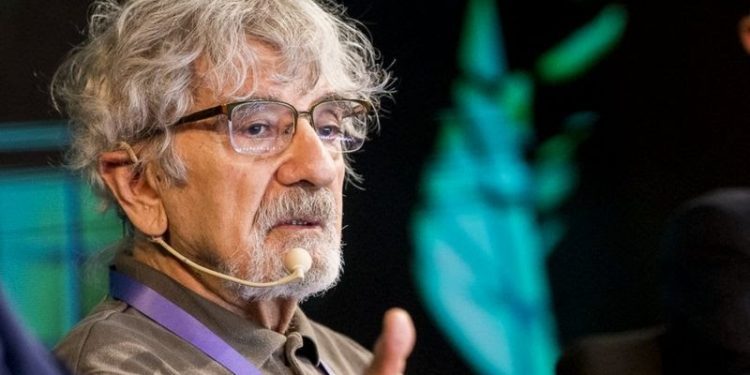 Columna / Hasta pronto profesor Humberto Maturana Romesín: «cómo ir del cooperativismo celular a la nutrición emocional, haciendo vivible el vivir»