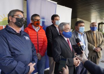 Alcaldes del país piden ayuda al Gobierno para sostener planes de ayuda social