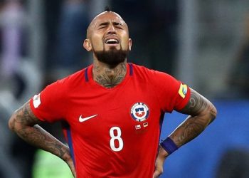 Seremi de Salud Metropolitana abrió sumario sanitario contra Arturo Vidal