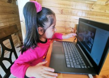 Establecimientos educacionales municipales de San Antonio mantendrán clases online durante junio