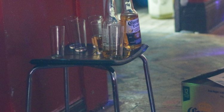 Detienen a siete personas por participar en fiesta clandestina en Quilpué