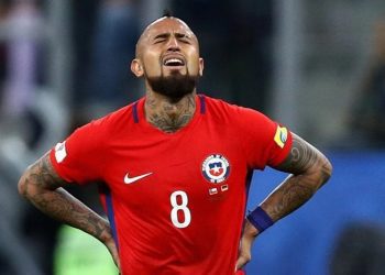 Seremi de Salud Metropolitana abrió sumario sanitario contra Arturo Vidal