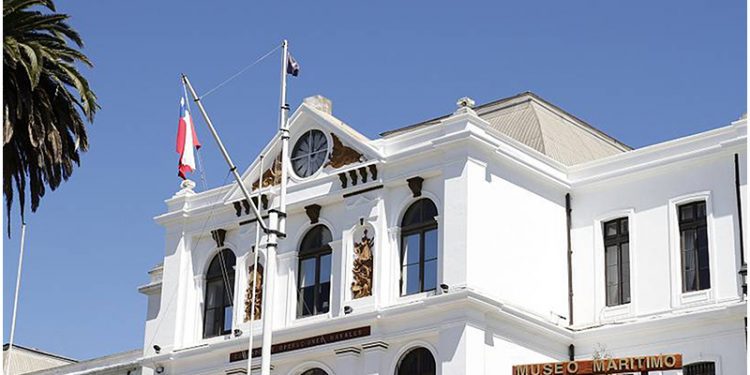 Realizan exposición para conmemorar el Día de la Marina Mercante Nacional