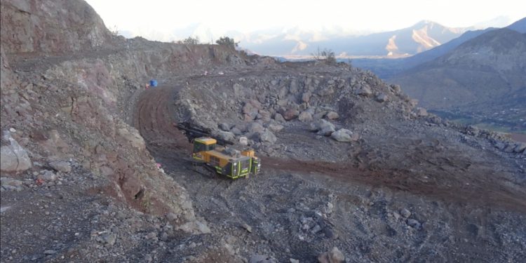 Superintendencia del Medio Ambiente notifica a Sociedad de Exploración y Desarrollo Minero por 10 cargos