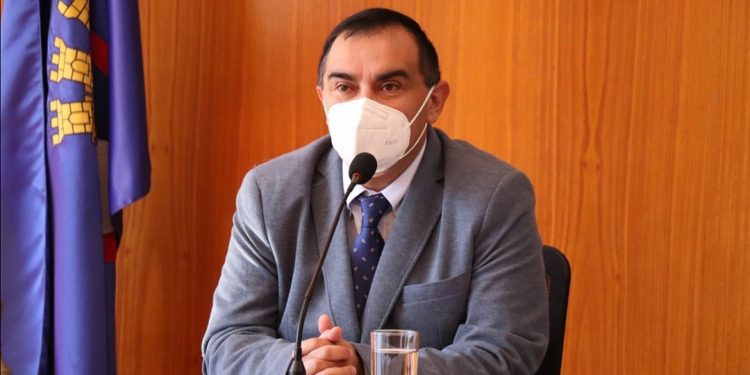 Patricio Pallares asume como alcalde de La Ligua y destrona al PC tras 17 años en el cargo