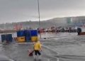 Fuertes marejadas: agua llegó hasta el terminal pesquero de San Antonio