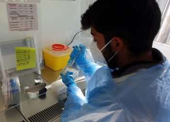 A través de muestra de saliva ahora se puede detectar el COVID-19 en Laboratorio Molecular de SaludQuillota