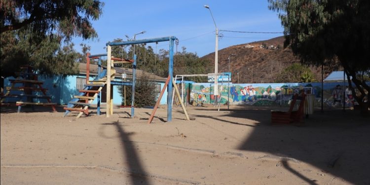 Concejo Municipal de La Ligua entrega comodato de áreas verdes a vecinos de Juan Pablo II