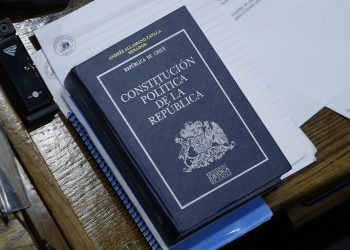 Hoy comienza ciclo «Reflexiones para la nueva Constitución» en la UV