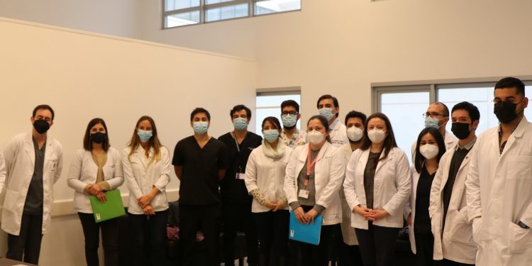 16 médicos inician su beca de especialidad en el Hospital Gustavo Fricke de Viña del Mar