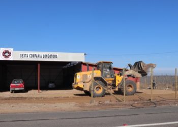 La Ligua: Municipalidad apoya a Bomberos de Longotoma en habilitación de su cuartel