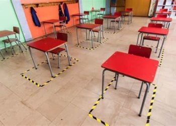 79% de los chilenos cree que los cierres de las escuelas son aceptables para reducir la propagación del COVID-19 en el país