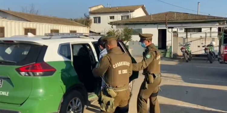 En El Tabo detienen a sujeto por robo con intimidación para sustraer vehículos