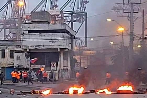 San Antonio: trabajadores portuarios de Estraporfed inician huelga legal indefinida