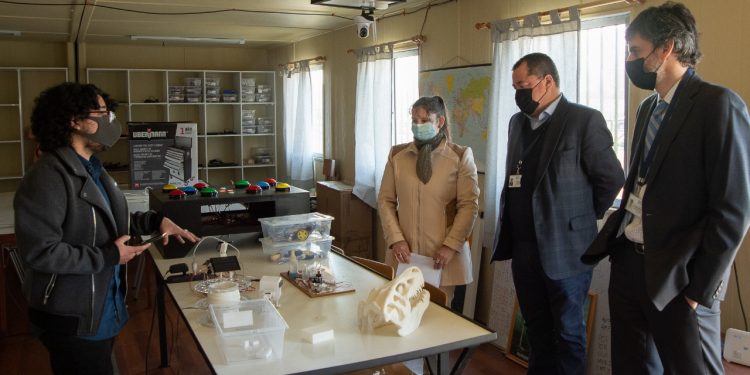 Firman convenio para desarrollar actividades educativas en Parque de la Ciencia de Santo Domingo