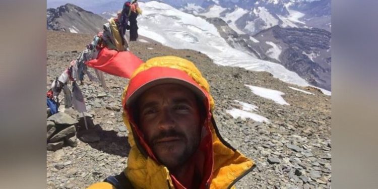 Pakistán: confirman hallazgo de cuerpo de montañista chileno Juan Pablo Mohr en K2