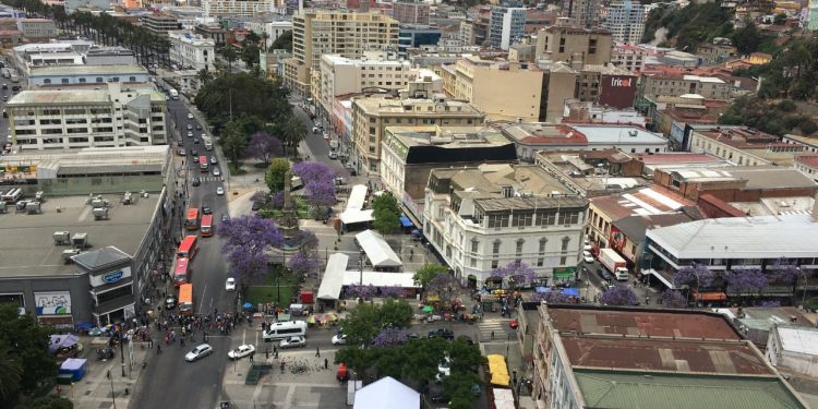Inminente peligro: en Valparaíso podría ocurrir algo similar al derrumbe de Miami advierte arquitecto UPLA