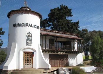 Tres de nueve funcionarios involucrados en fraude en Municipalidad de Papudo reciben sentencia