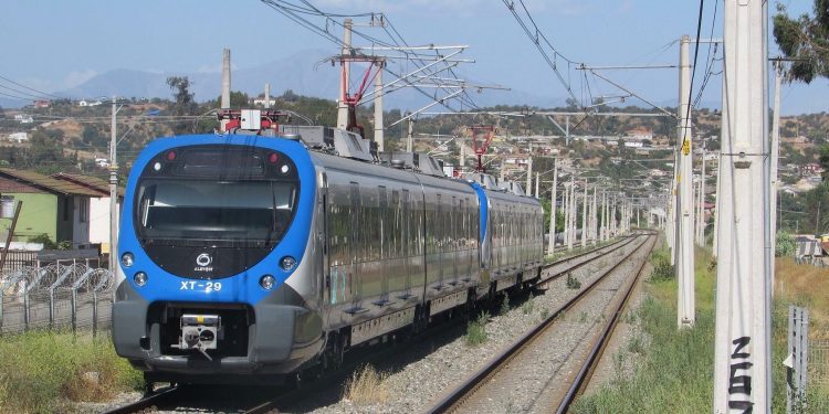 Quillota: Municipalidad analizará propuesta de extensión del Metro en San Pedro y entregará alternativas a EFE