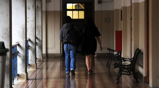 Senadora Isabel Allende: «Aprobamos el Proyecto de Ley de Acoso Sexual en la Educación Superior para terminar con el machismo”