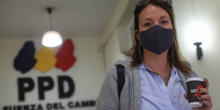 Elecciones internas del PPD: presidenta electa reafirma apoyo a Narváez ante llamados para dar libertad de acción