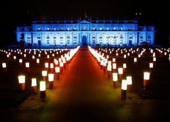 Este lunes y martes hay duelo nacional en recuerdo de fallecidos por COVID-19 en Chile