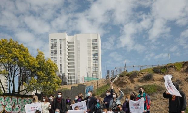 En campo dunar de Concón: con énfasis en la protección medioambiental y participación ciudadana, Hernán Madariaga, lanza candidatura a core