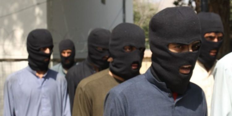 ¿Qué se sabe de ISIS-K?, el grupo de Estado Islámico enemigo de los talibanes detrás de los ataques al aeropuerto de Kabul