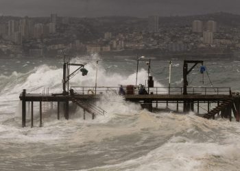 Revelan que marejadas extremas se duplicaron en las últimas cuatro décadas y que cerca de 450 asentamientos costeros podrían verse afectados